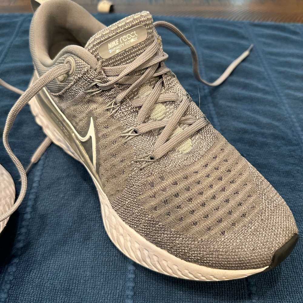 Nike Gray Flyknit Running Shoes